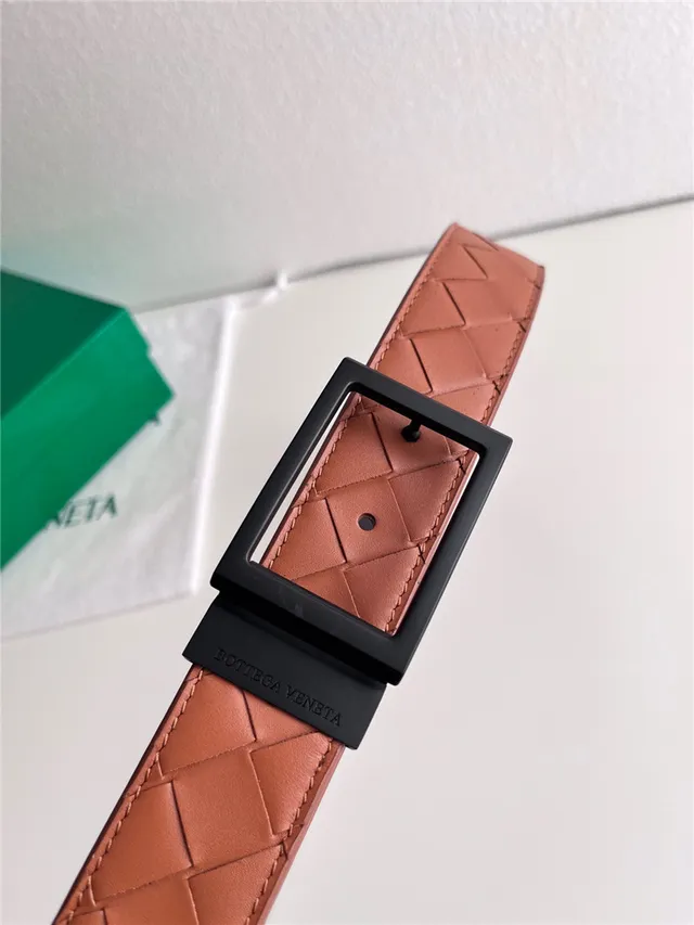 Bottega Veneta Cassette Intrecciato Cinto de couro preto e verde 9