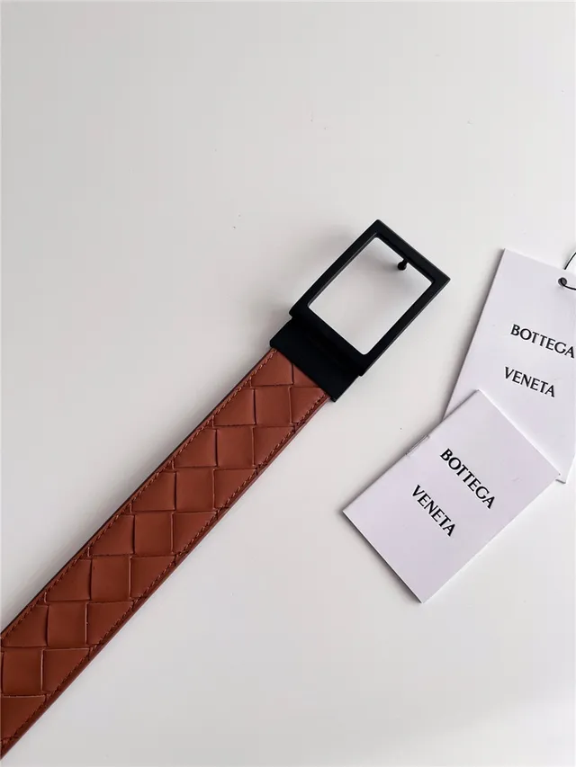 Bottega Veneta Cassette Intrecciato Cinto de couro preto e verde 10