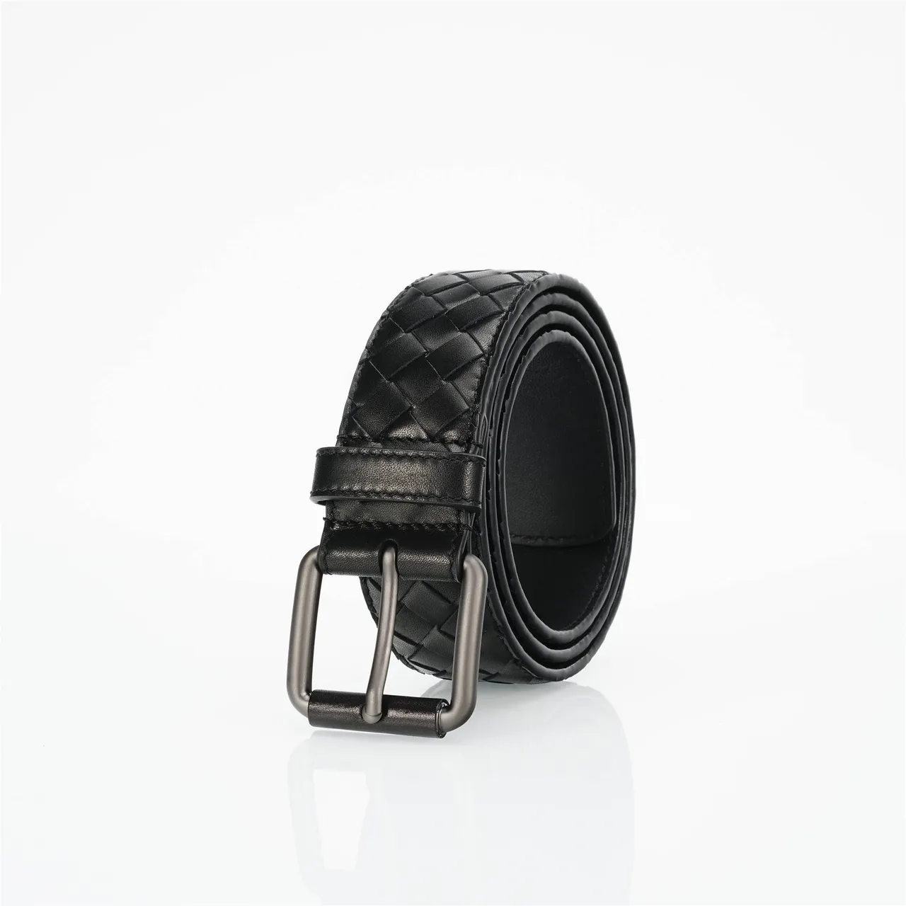 Bottega Veneta Cassette Intrecciato Ceinture en cuir noir 7