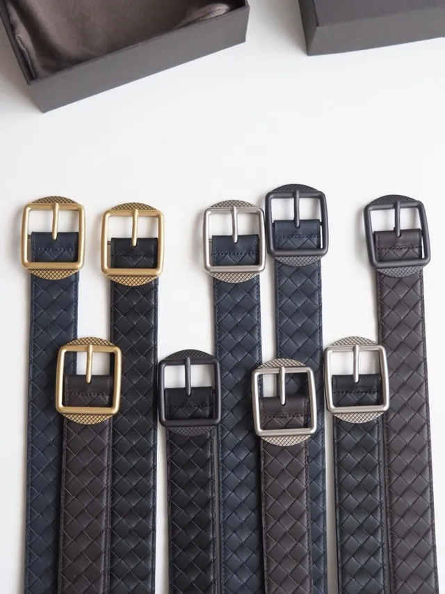 Bottega Veneta Cassette Entrelacado Cinto de Couro Azul Marinho 5