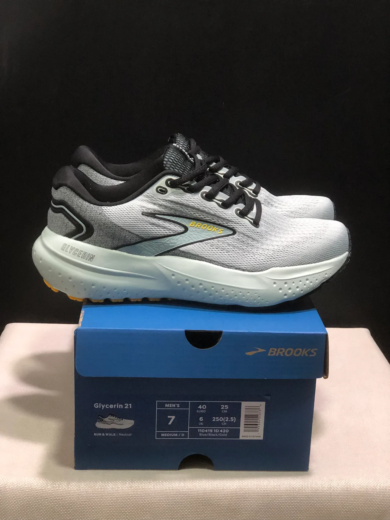 Brooks Glycerin Cinza claro e hortelã Tênis de corrida 3