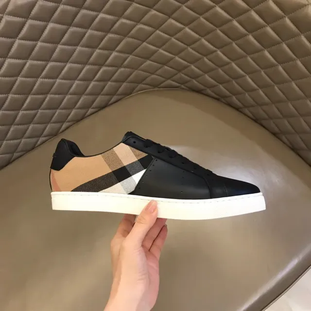 Burberry Noir Beige Cuir Supérieur Panneau Latéral à Carreaux Sneakers Lifestyle 5