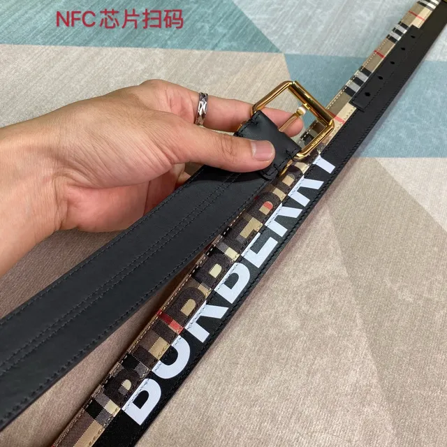 Burberry Black Beige Reversible Check-Pattern Leather Belt 4