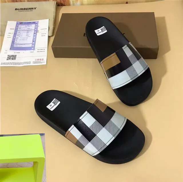 Burberry Black Multicolor Single Wide Strap House Check Pattern Slippers 3