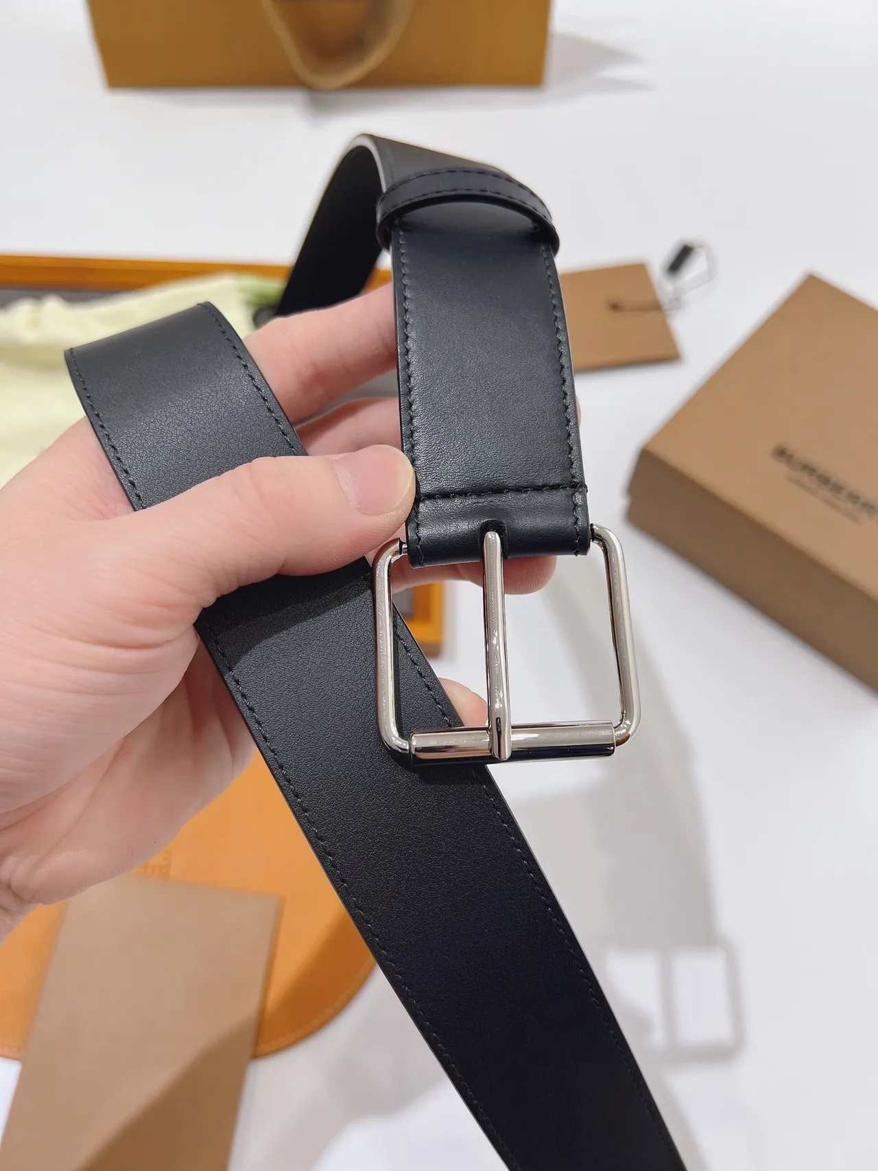 Burberry Black Silver Smooth Rectangular Buckle Leather Belt 4
