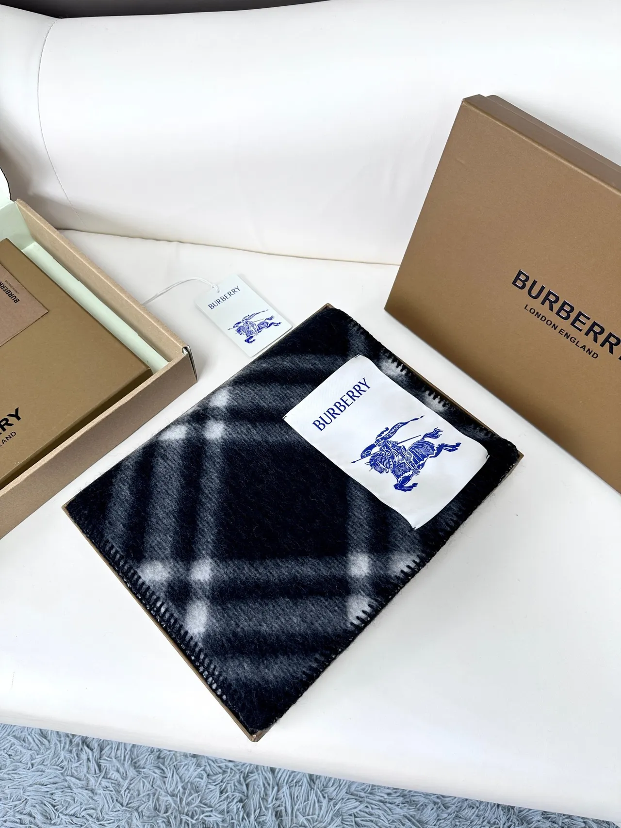Burberry Black White Plaid Check Wool-Blend Cashmere Scarf 3