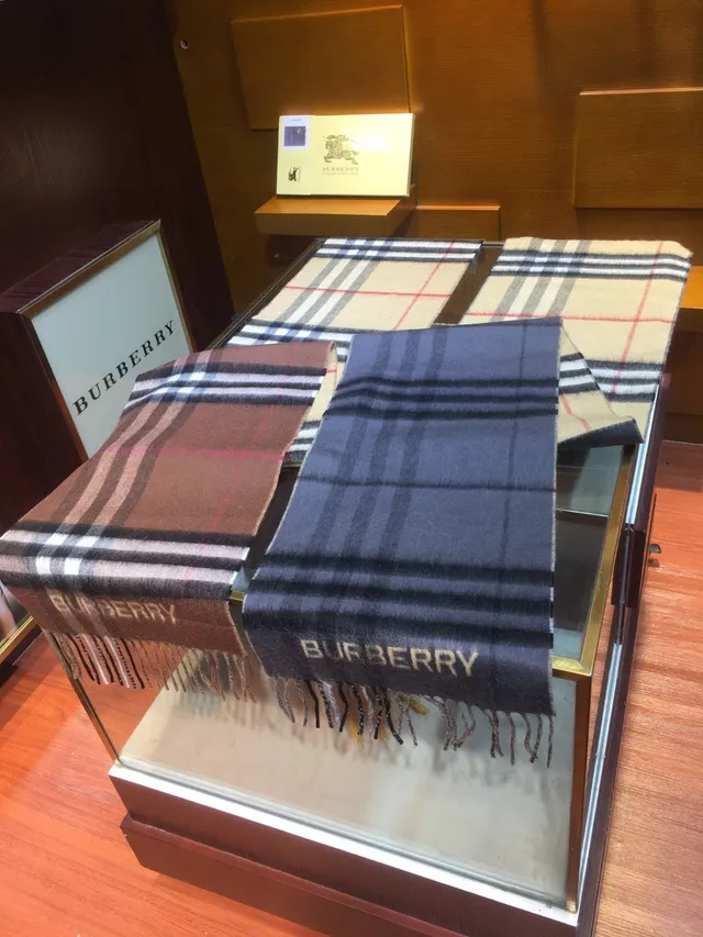 Burberry Brown Beige Classic Check Pattern Woven Texture Cashmere Scarf 5