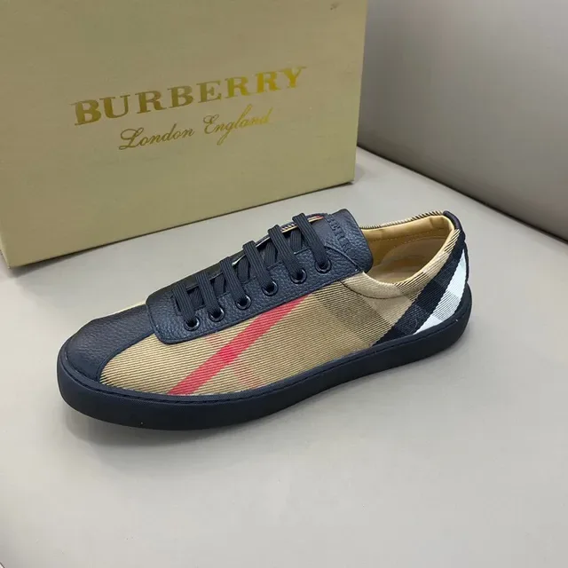 Burberry House Check Beige Black Red Lifestyle Sneakers 5