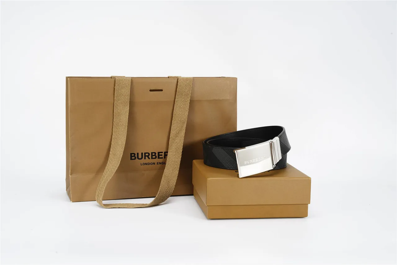Burberry Knight Black Check Reversible Leather Belt 5