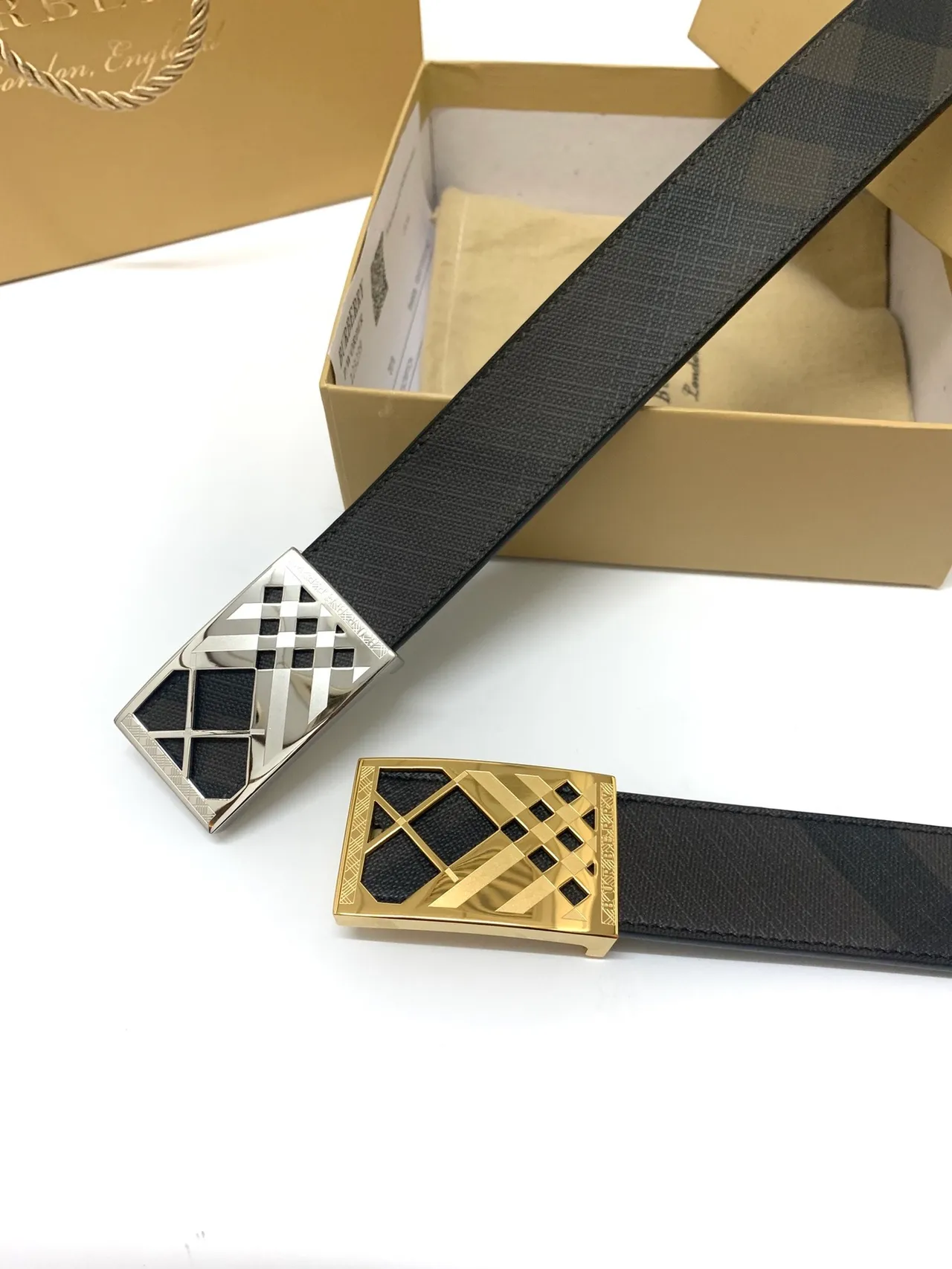 Burberry Knight Check Pattern Black Leather Belt 4