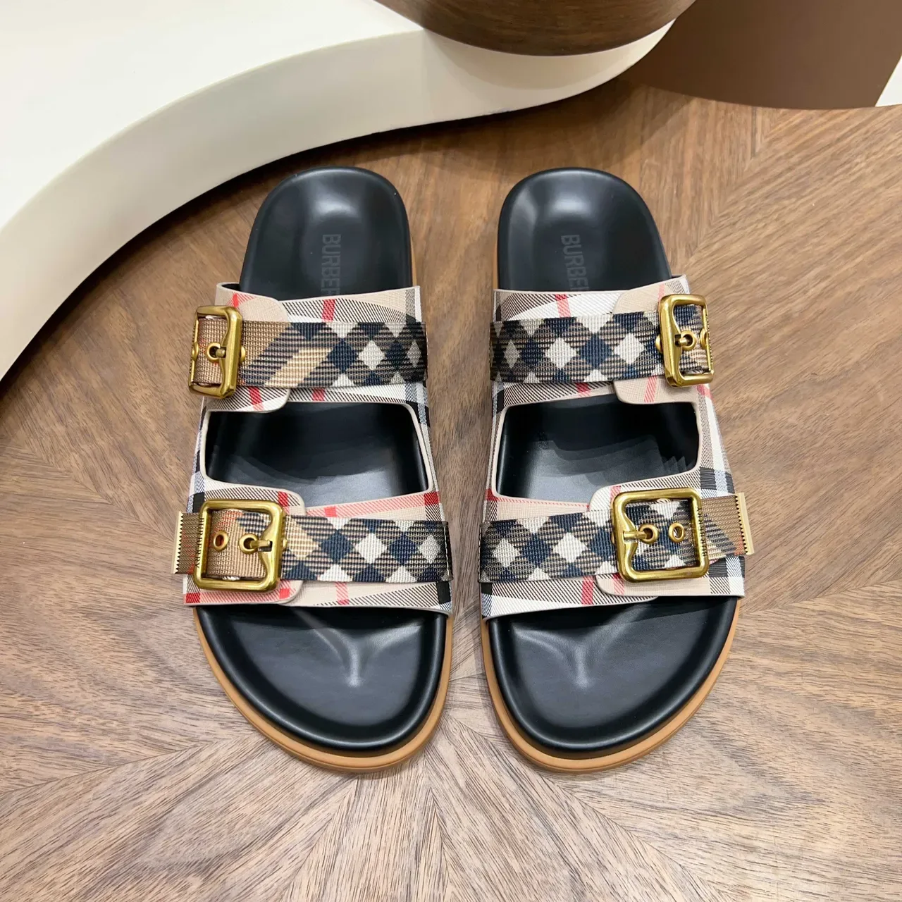 Burberry Knight Check Strap Casual Sandals 14