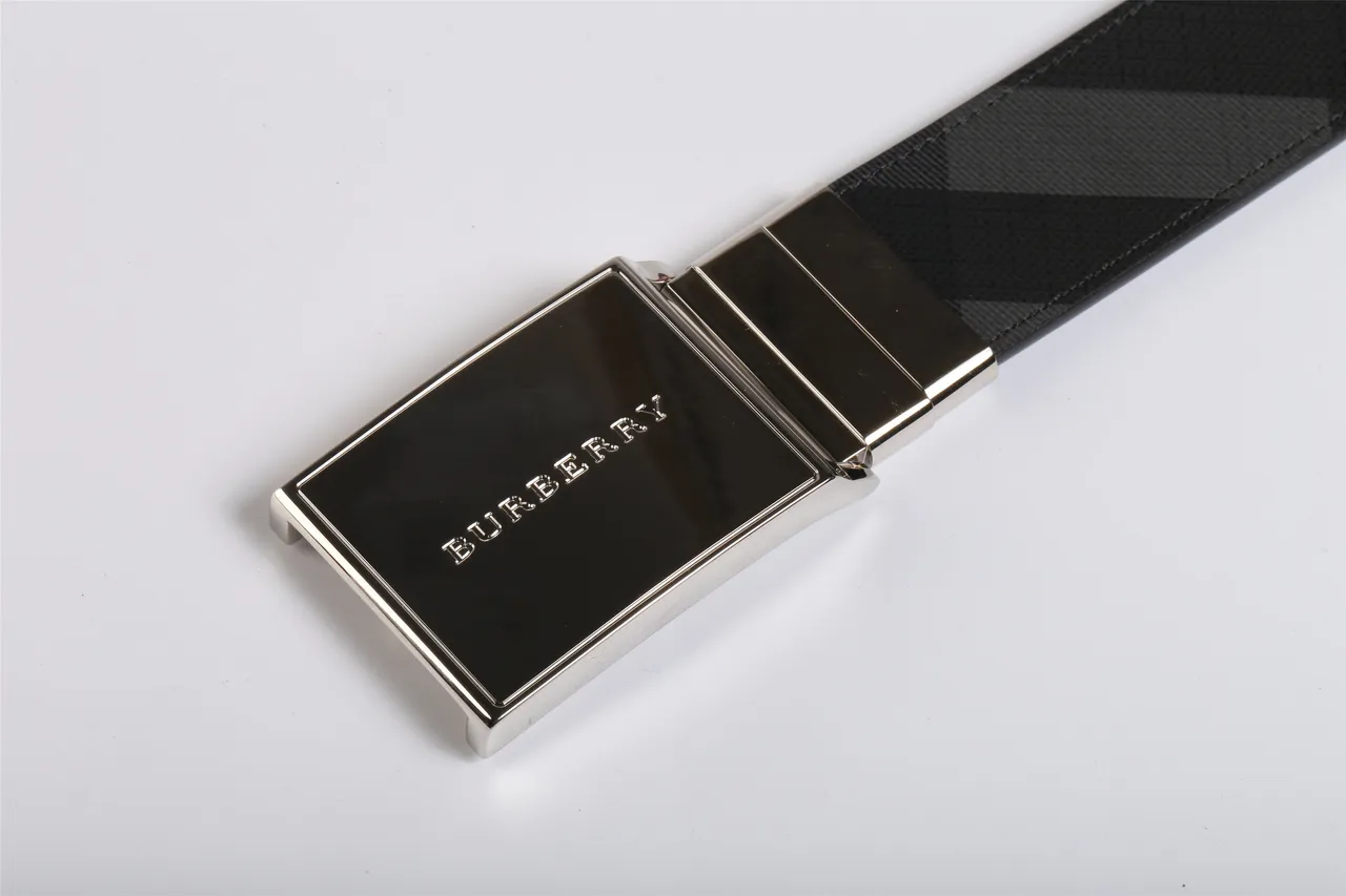Burberry Knight Gray Black Geometric Check Leather Belt 4