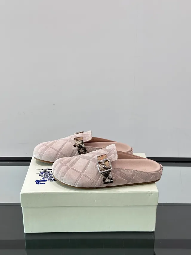 Burberry Lola وردي بيج مبطن نسيج سلة سويد شيك منزل حزام أحذية كاجوال 4