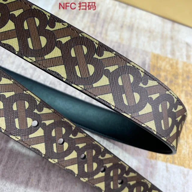 Burberry Monogram Cinto reversível Marrom Bege Preto Couro 5