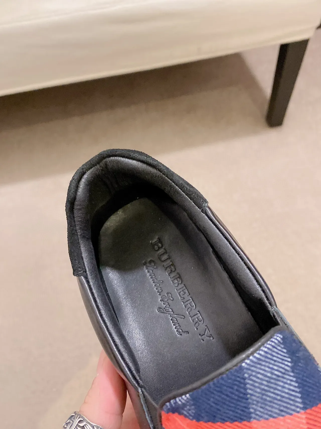Burberry 海军蓝黑色套脚格纹纺织生活方式运动鞋 5