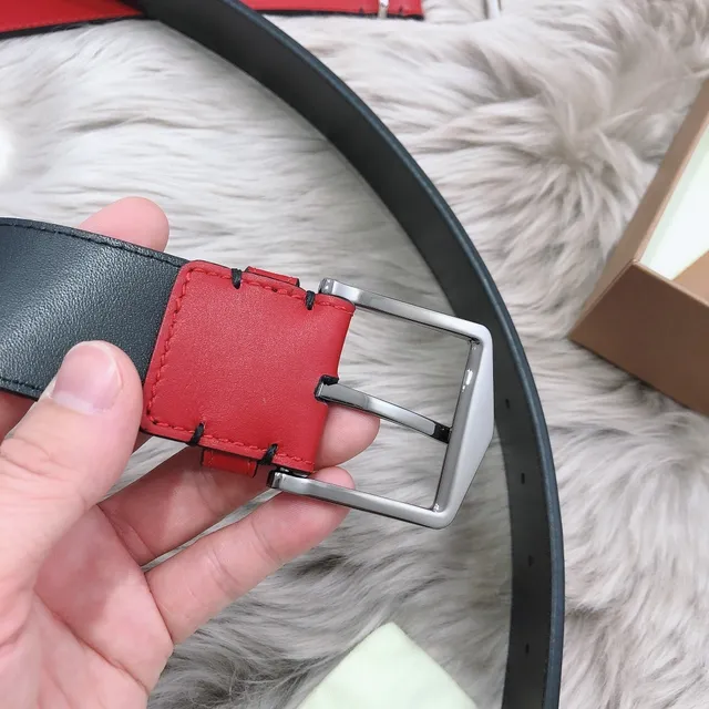 Burberry Ceinture en cuir rouge noir réversible avec boucle pin argentée 2