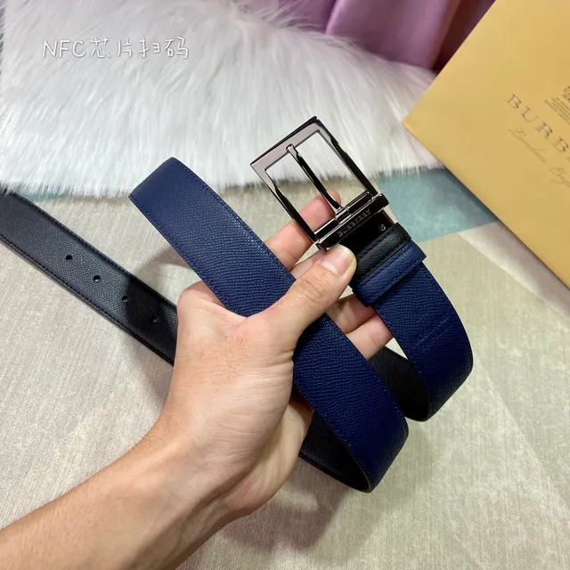 Burberry দ্বিমুখী কালো ও নৌনীল grain লেদার বেল্ট 6