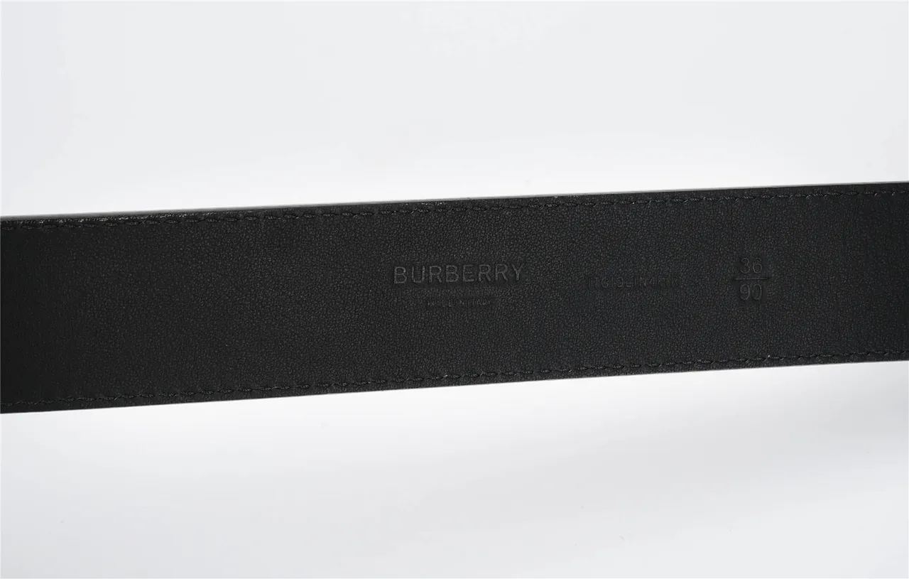 Burberry TB Belt Ceinture en cuir noir embossée crocodile 9