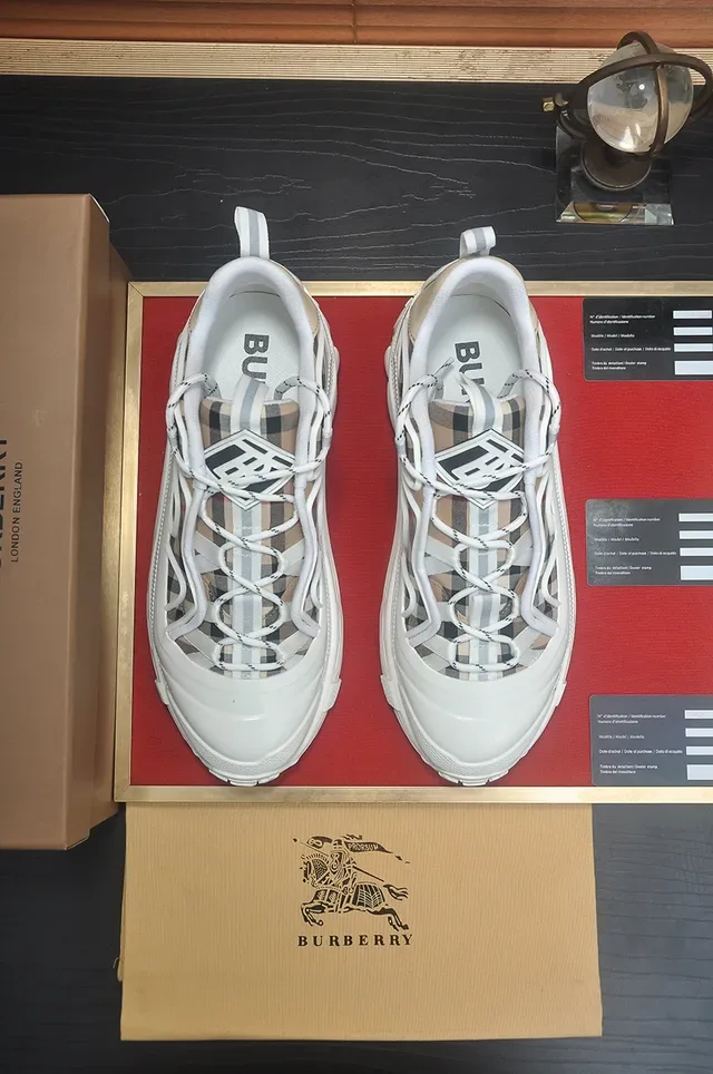 Burberry White Beige Sole Check-Pattern Upper Chunky Sneakers 5