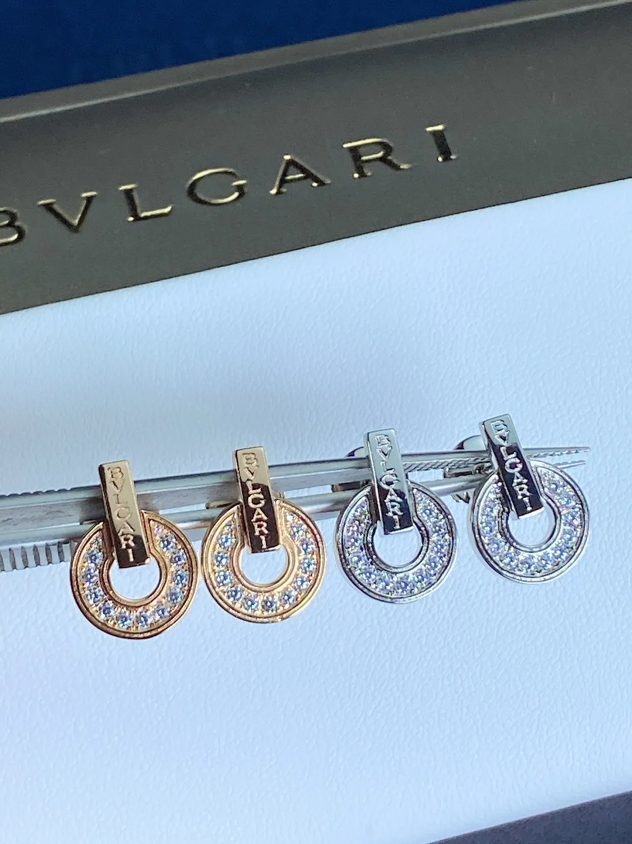 Bvlgari B.zero1 Circular Pavé Diamond Stud Earrings 2