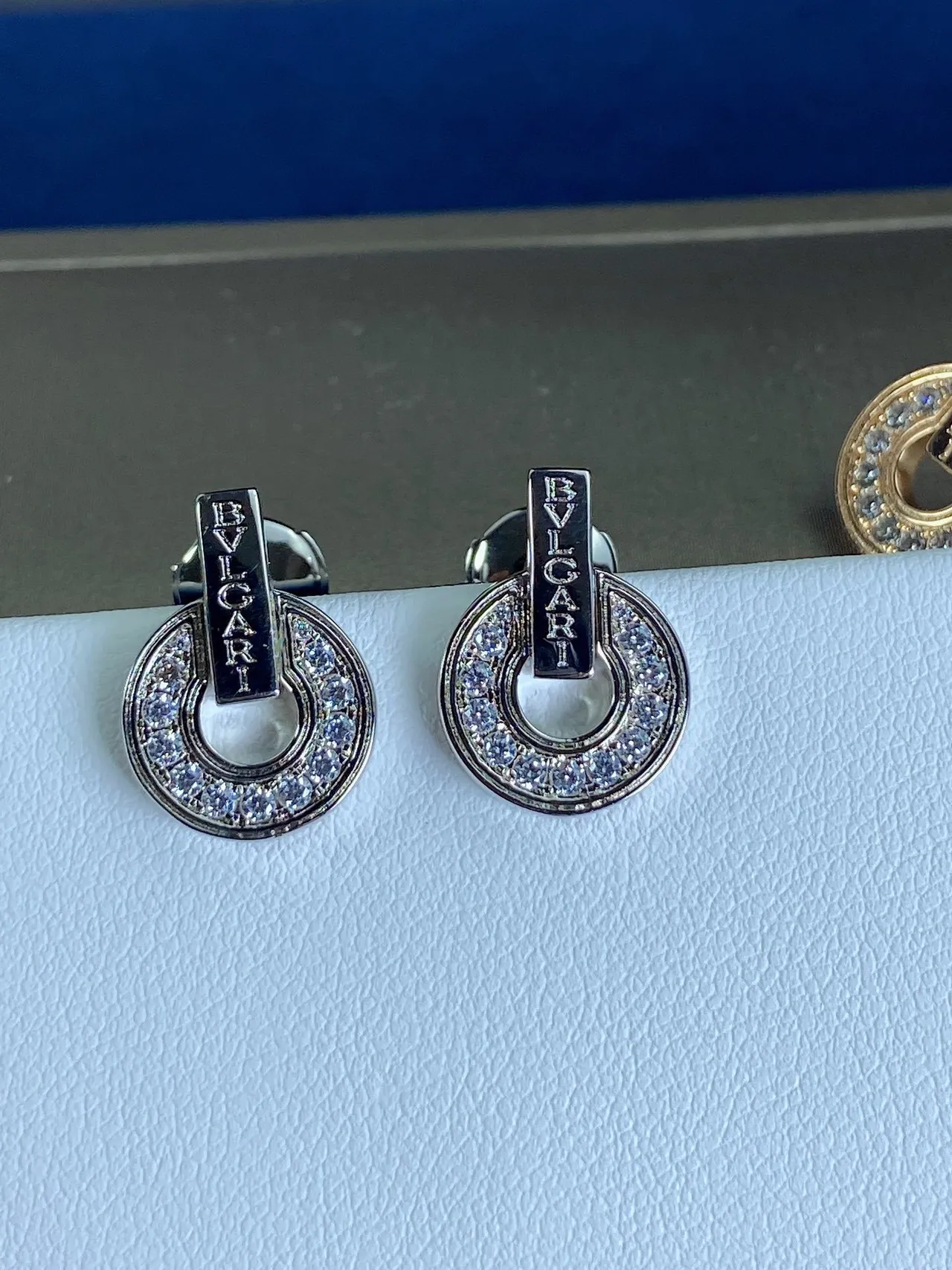 Bvlgari B.zero1 Circular Pavé Diamond Stud Earrings 5