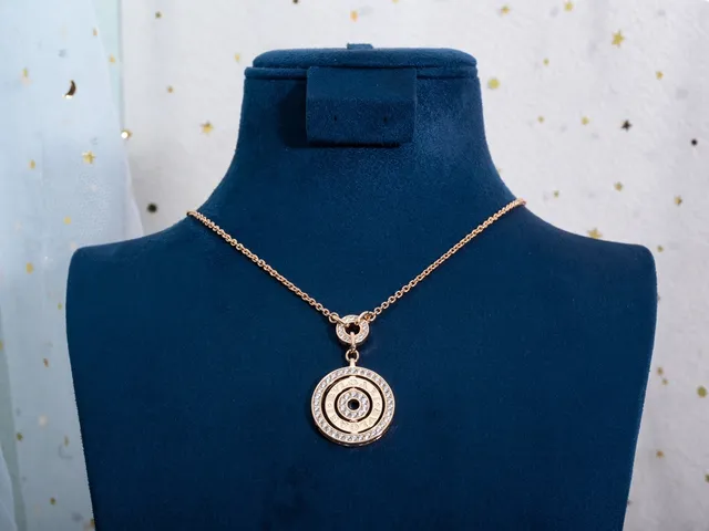 Bvlgari B.zero1 باڤيه مركزي ذهب وردي قلادة 6