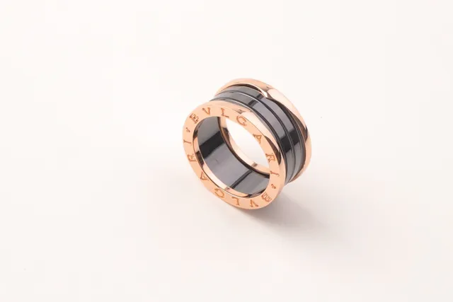 Bvlgari B.zero1 Rose Gold and Black Ceramic Rotating Ring 6