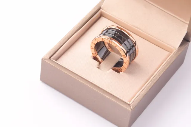 Bvlgari B.zero1 Rose Gold and Black Ceramic Rotating Ring 7
