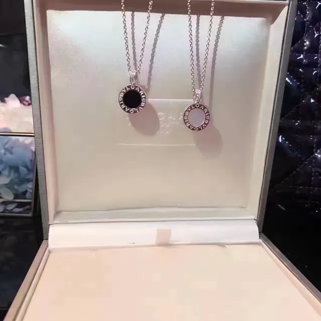 Bvlgari B.zero1 فضي أسود دائري Logo-Engraved قلادة مركز حجر كابوشون 7