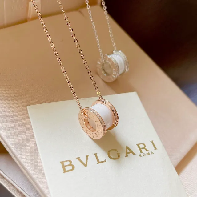 Bvlgari B.zero1 सादा सिरेमिक এবং পাভে ডায়মন্ড পেন্ড্যান্ট নেকলেস 4