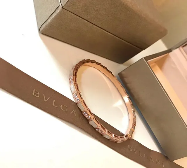 Bvlgari জ্যামিতিক গোলাপী সোনা মাতৃশঙ্খ এবং Pavé ব্রেসলেট 6