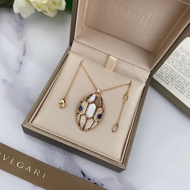 Bvlgari Colar Dije Geométrico Segmentado Ouro Azul Nácar 3