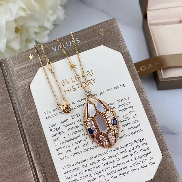 Bvlgari Colar Dije Geométrico Segmentado Ouro Azul Nácar 5