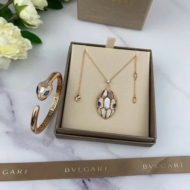 Bvlgari Colar Dije Geométrico Segmentado Ouro Azul Nácar 8