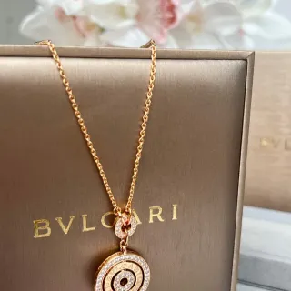 Bvlgari Gold White Rose Pavé-Set Necklace