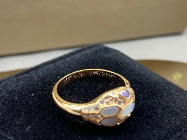 Bvlgari Serpenti Snake-Head Pavé Diamond and Gemstone Bagues 3