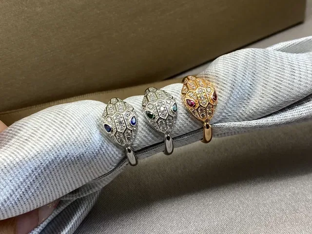 Bvlgari Serpenti Snake-Head Pavé Diamond and Gemstone Bagues 8