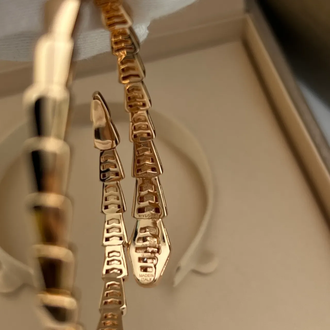 Bvlgari Serpenti Tubogas Diamond-Paved Snake Head Bracelet 2