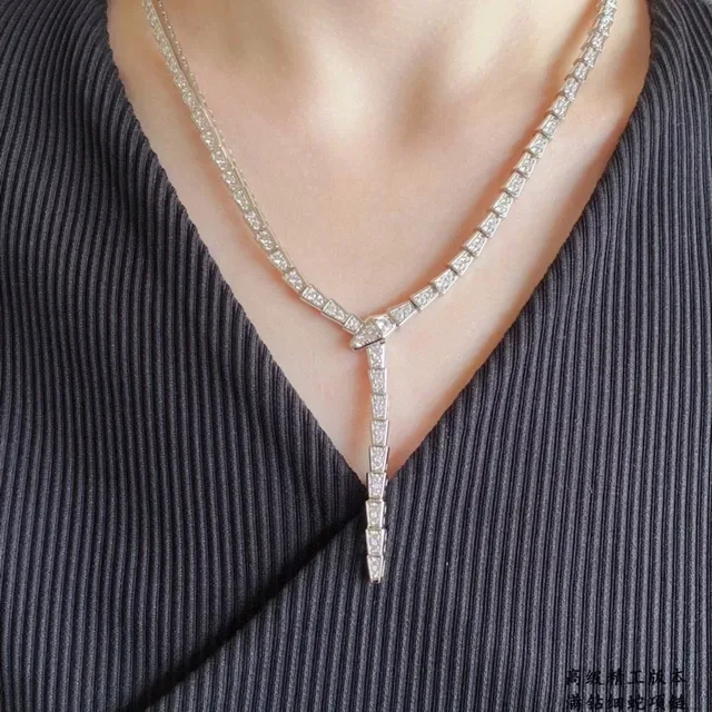 Bvlgari Collier argent transparent pavé de diamants inspiré en serpent 8
