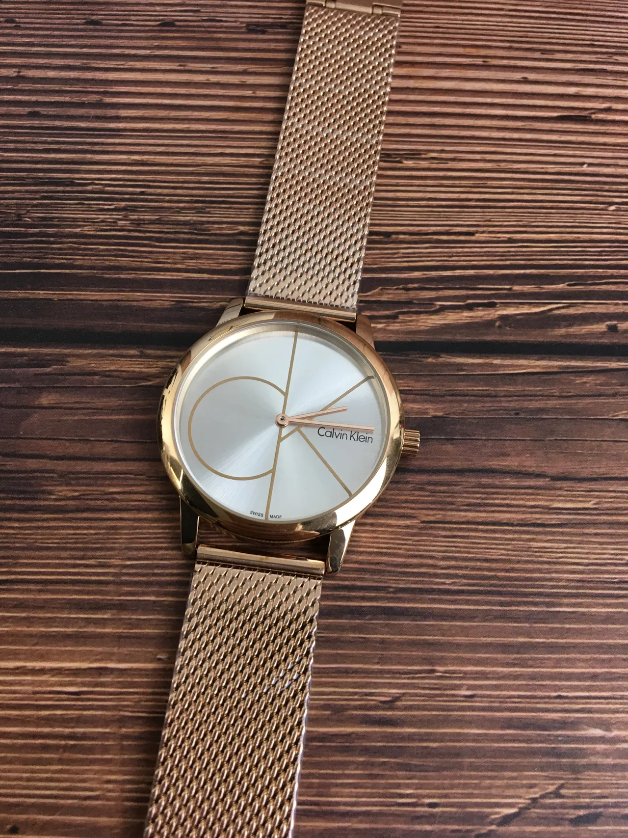 Calvin Klein Minimal Bracelet Maille Or-Ton Montre Quartz 6