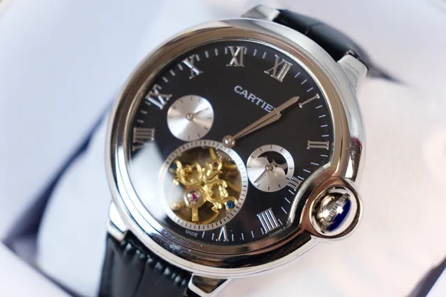 Cartier Ballon Bleu de Cartier Chronographe Tourbillon Cadran Noir Montre Mécanique 7