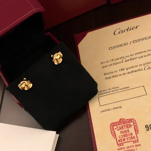 Cartier Collier en Or Motif Panthère Verte Forme Sculpturale 4