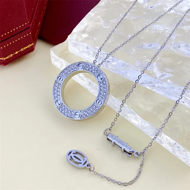 Collier Cartier Juste un Clou Circular Pavé Cristal Doré 3