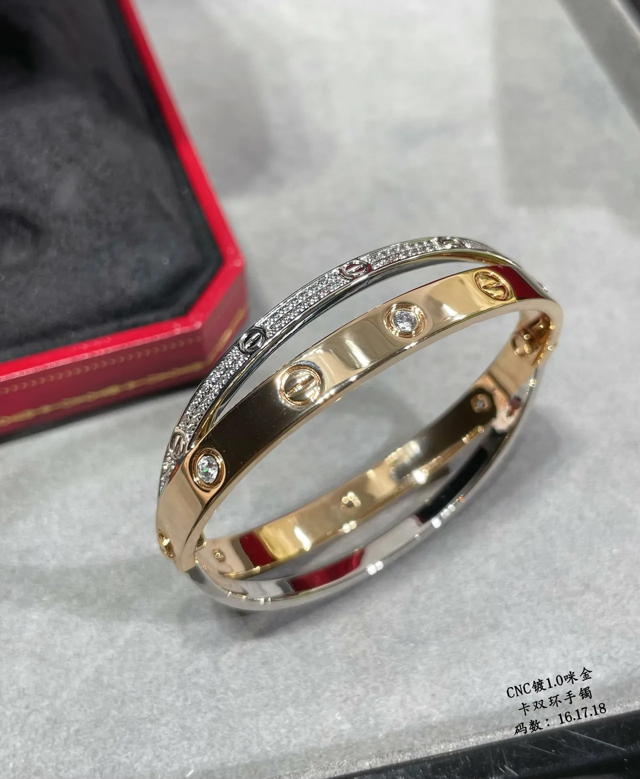Cartier Juste un Clou Double C Pavé Diamante Pulseira de ouro de duas cores 6