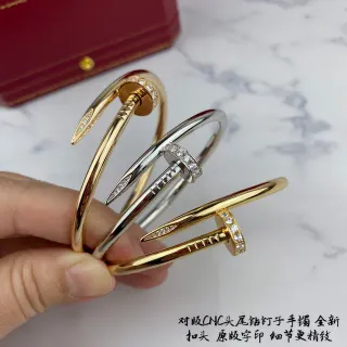 Cartier Juste un Clou नाखून मोटिफ पावे-डायमंड सोने की कंगन