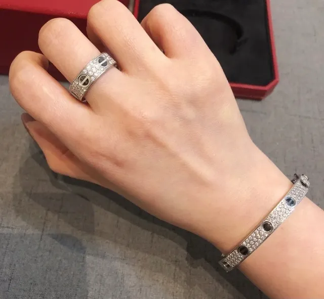 Cartier Juste un Clou Pavé Diamants Bracelet Vis Noir 9