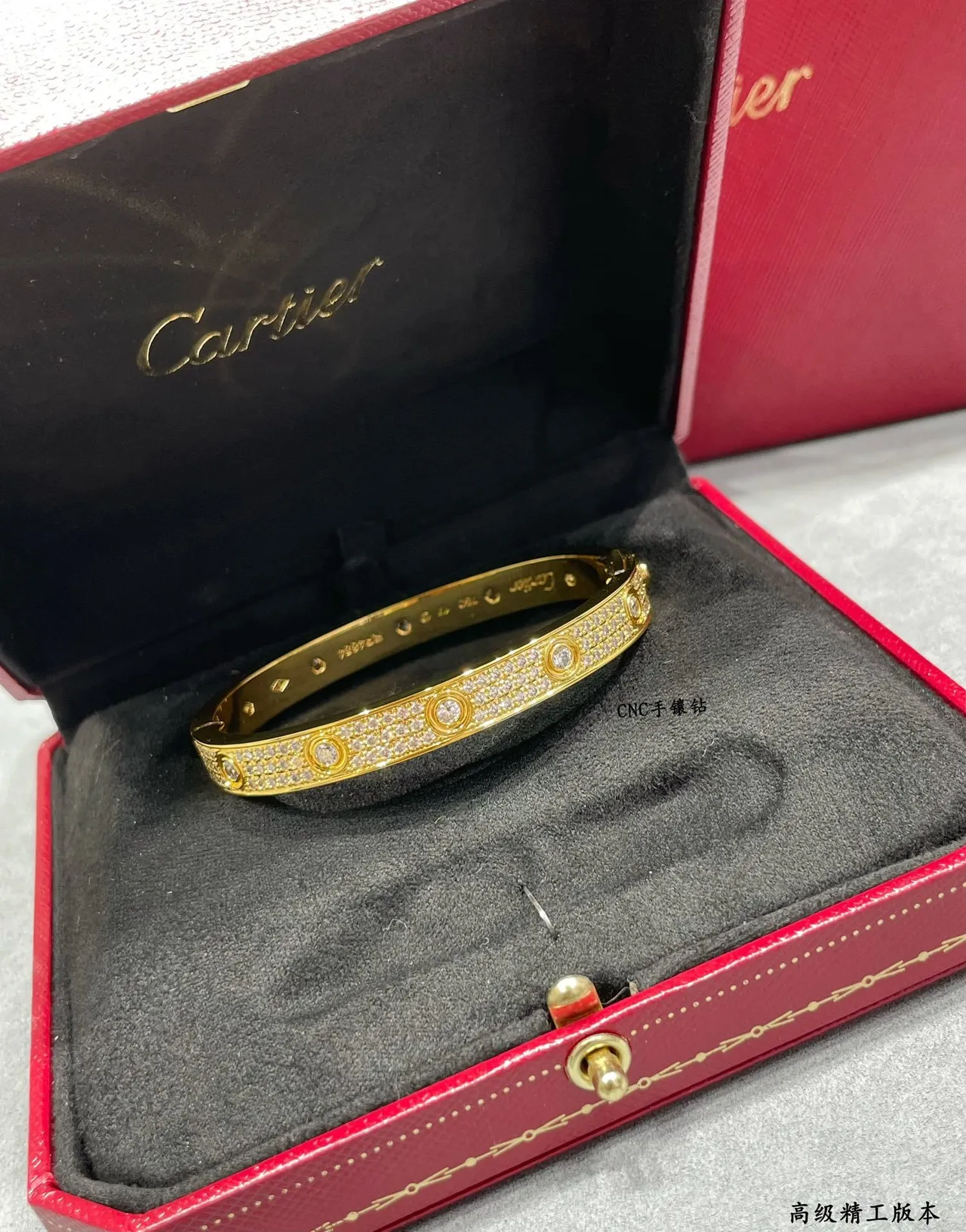 Cartier Juste un Clou Pavé Diamond কঠিন ব্যাঙ্গেল ব্রেসলেট 2
