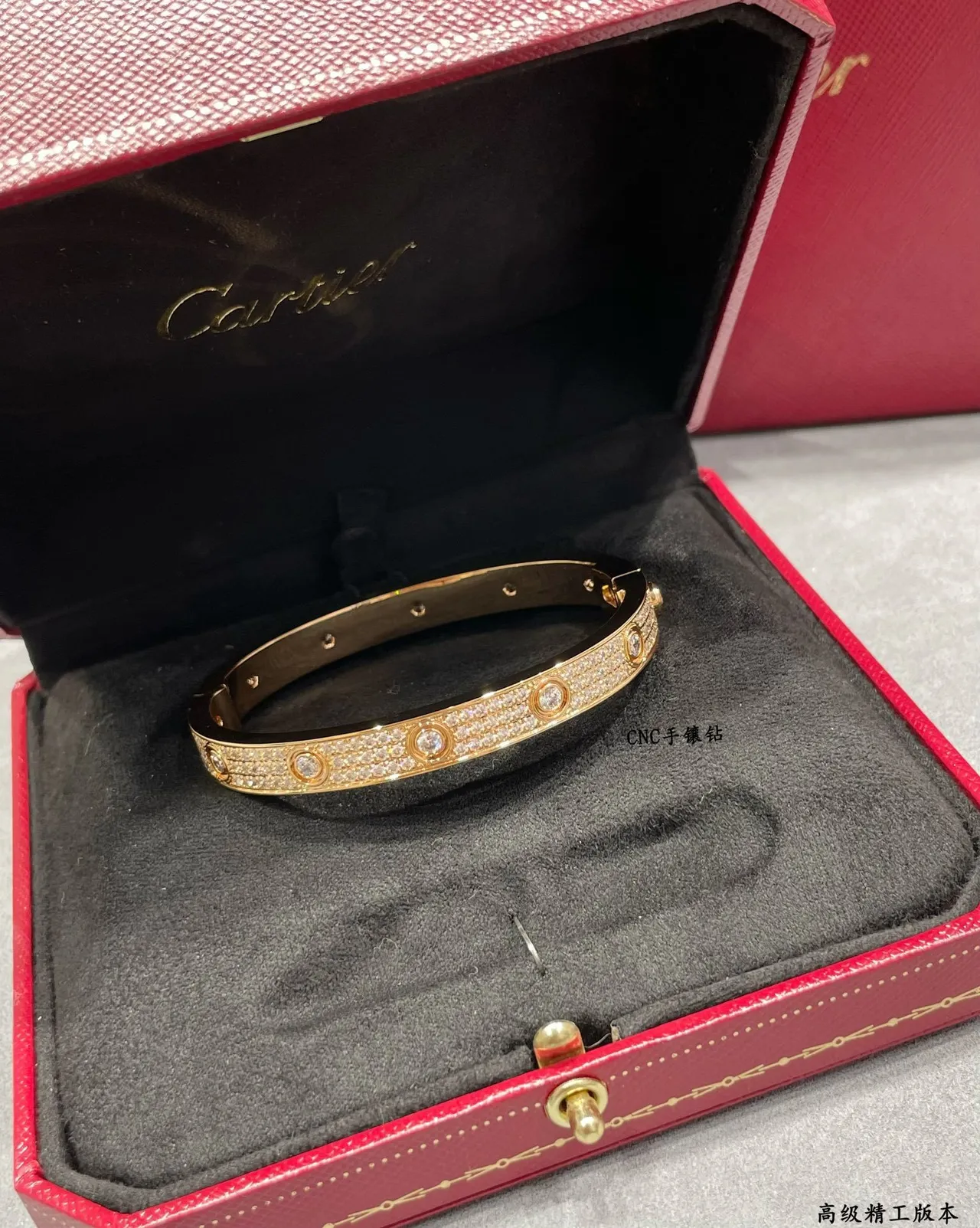 Cartier Juste un Clou Pavé Diamond কঠিন ব্যাঙ্গেল ব্রেসলেট 4