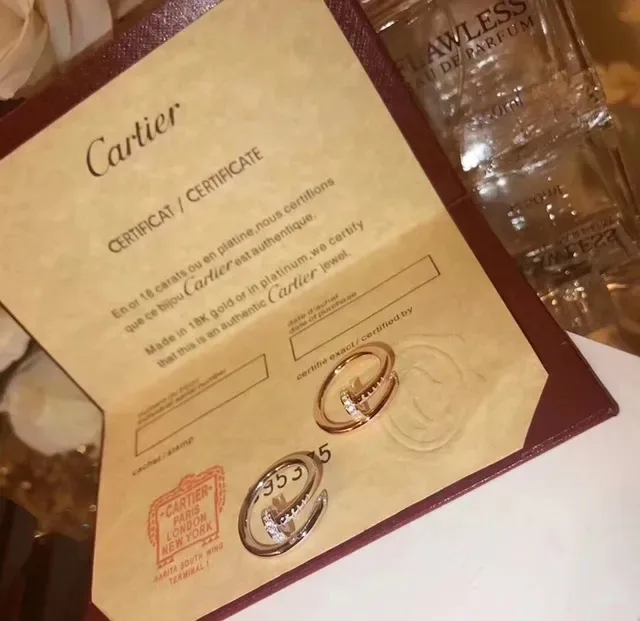 Bague Cartier Juste un Clou Or Rose Pavée de Diamants 3