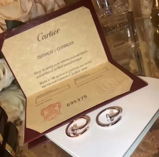 Bague Cartier Juste un Clou Or Rose Pavée de Diamants 5